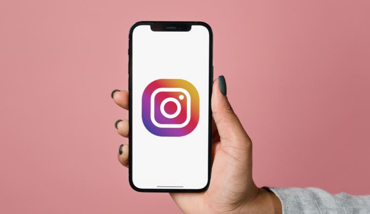 Instagram Beyaz Ekran Hatası Nasıl Çözülür? 